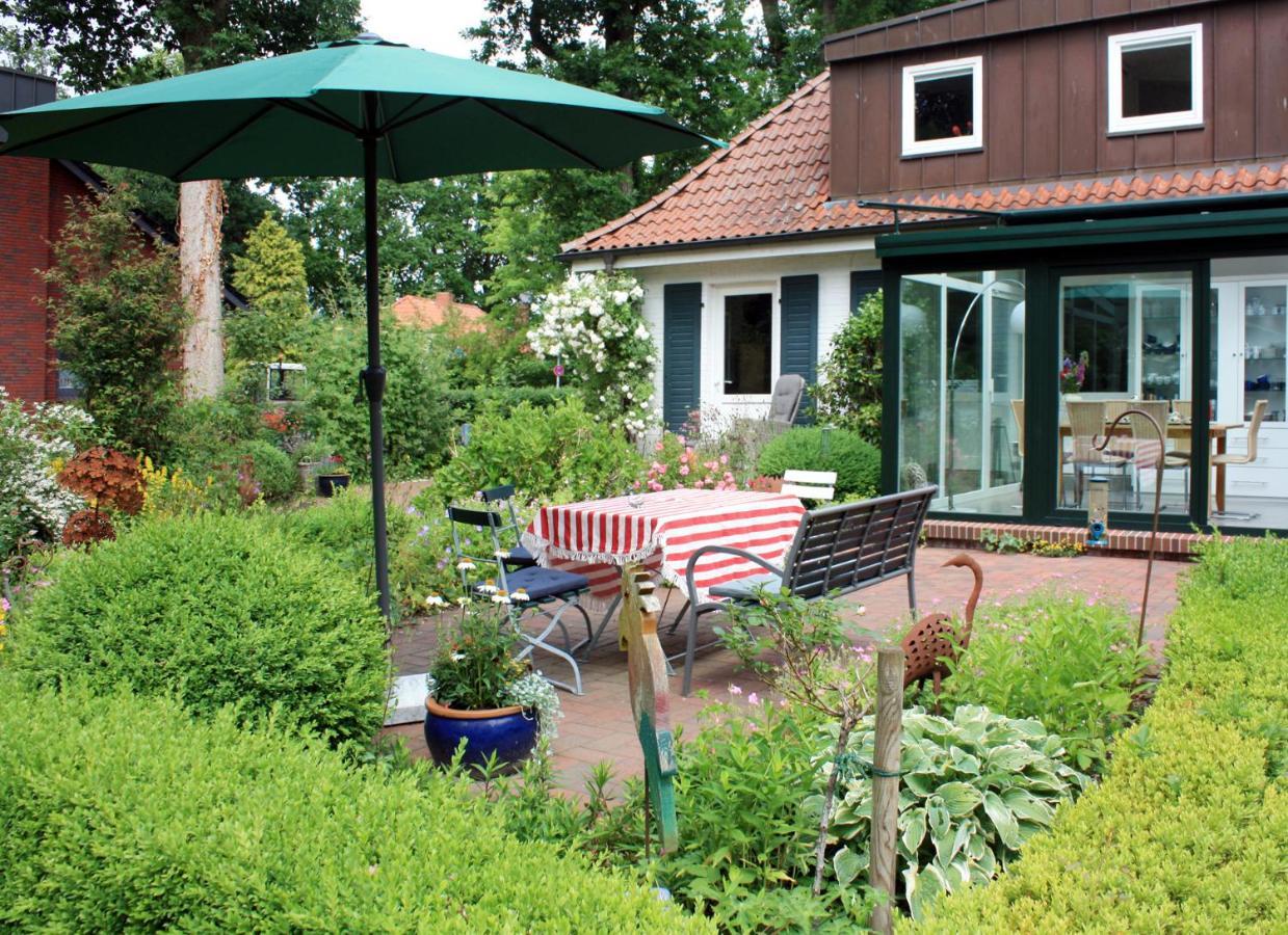 Haus Tapken Mit Meerblick Varel Esterno foto