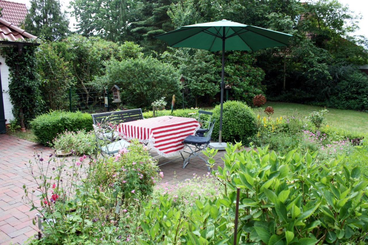 Haus Tapken Mit Meerblick Varel Esterno foto