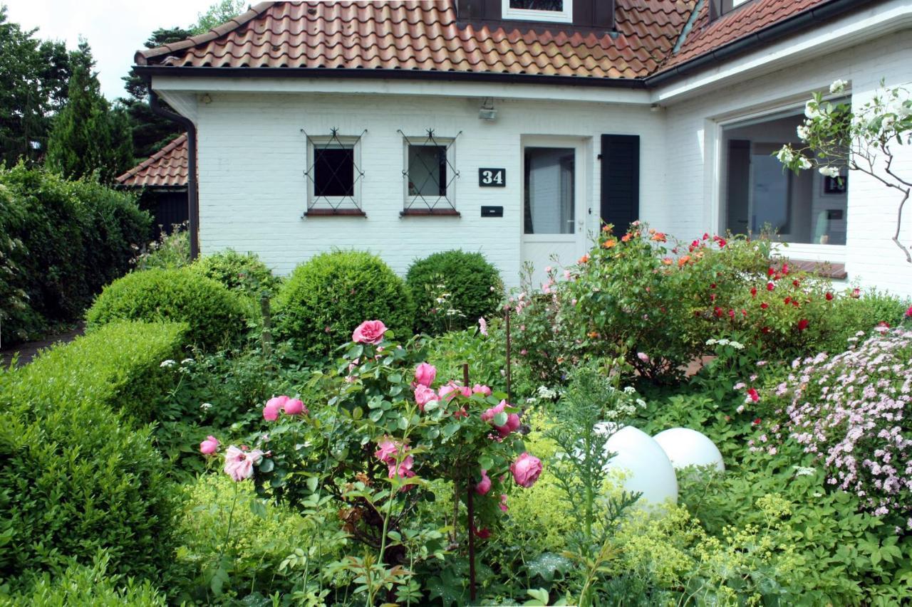Haus Tapken Mit Meerblick Varel Esterno foto